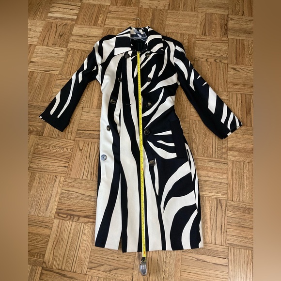 Diane Von Furstenberg Trench Coat - Picture 13 of 15